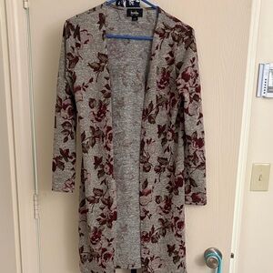 By&by Floral Gray and Burgundy duster